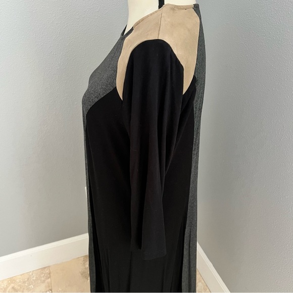 Karen Kane Gray Sheath Dress with Raglan Sleeves - Picture 5 of 11